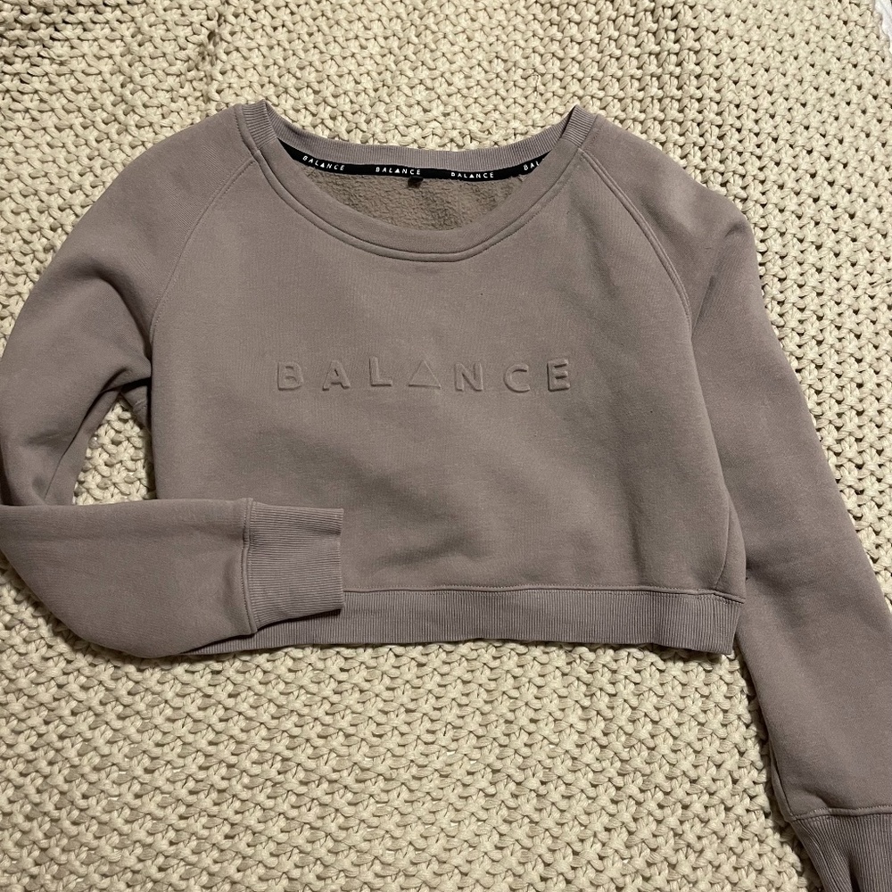 Balance Athletica Essence Crew- Sea Salt- Size SMALL